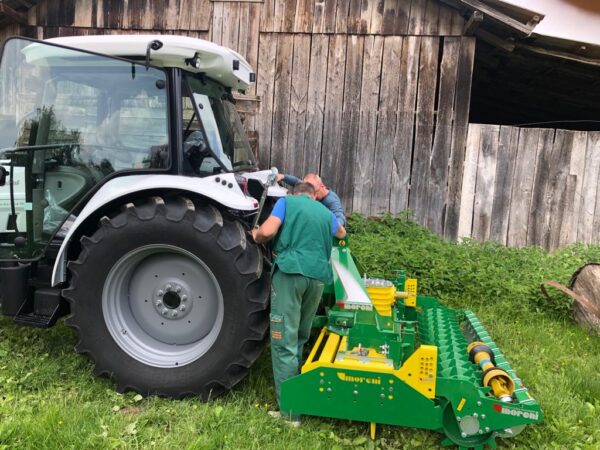 Traktor i strojevi Borasi d.o.o.